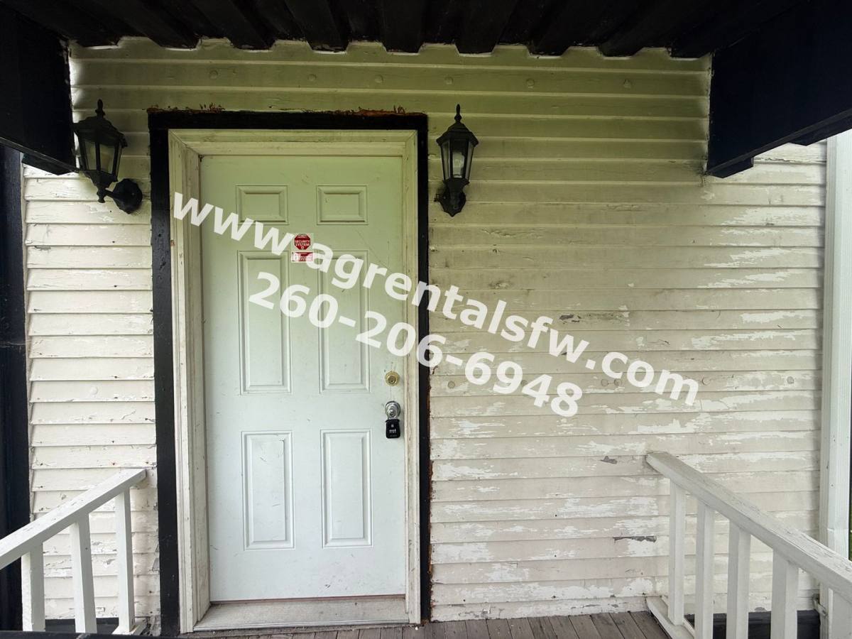 Apartment for rent at 2919 S Harrison St, Fort Wayne, IN 46807