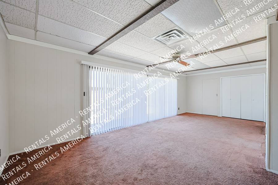 House for rent at 2114 W Myrtle Ave, Phoenix, AZ 85021