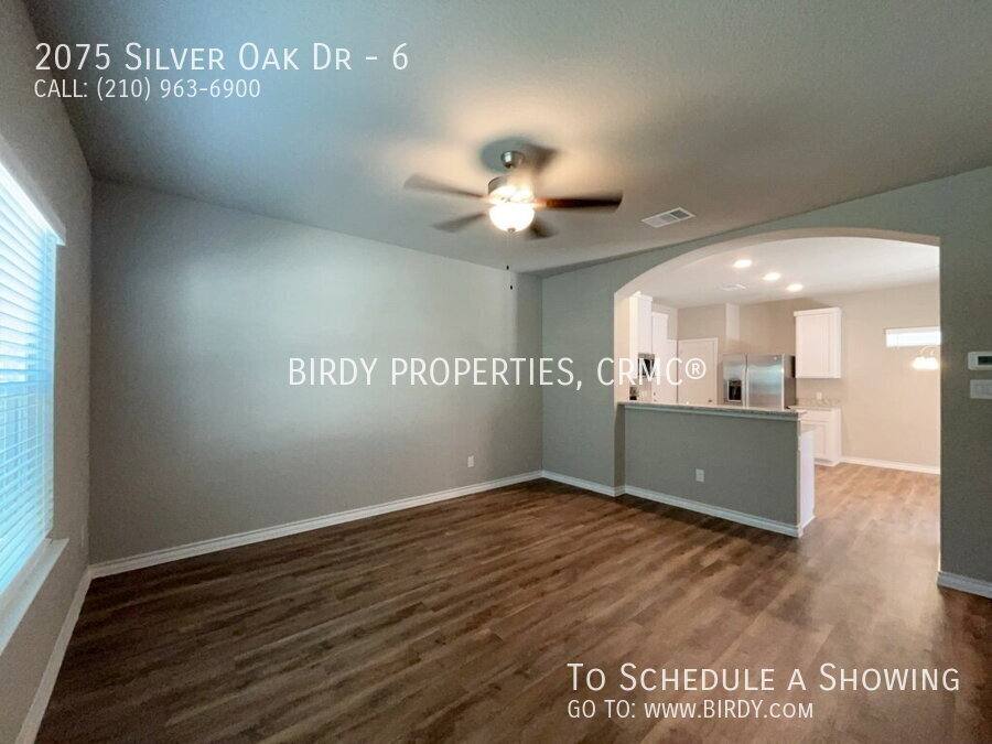 Apartment for rent at 2075 Silver Oak Dr #6, San Antonio, TX 78213