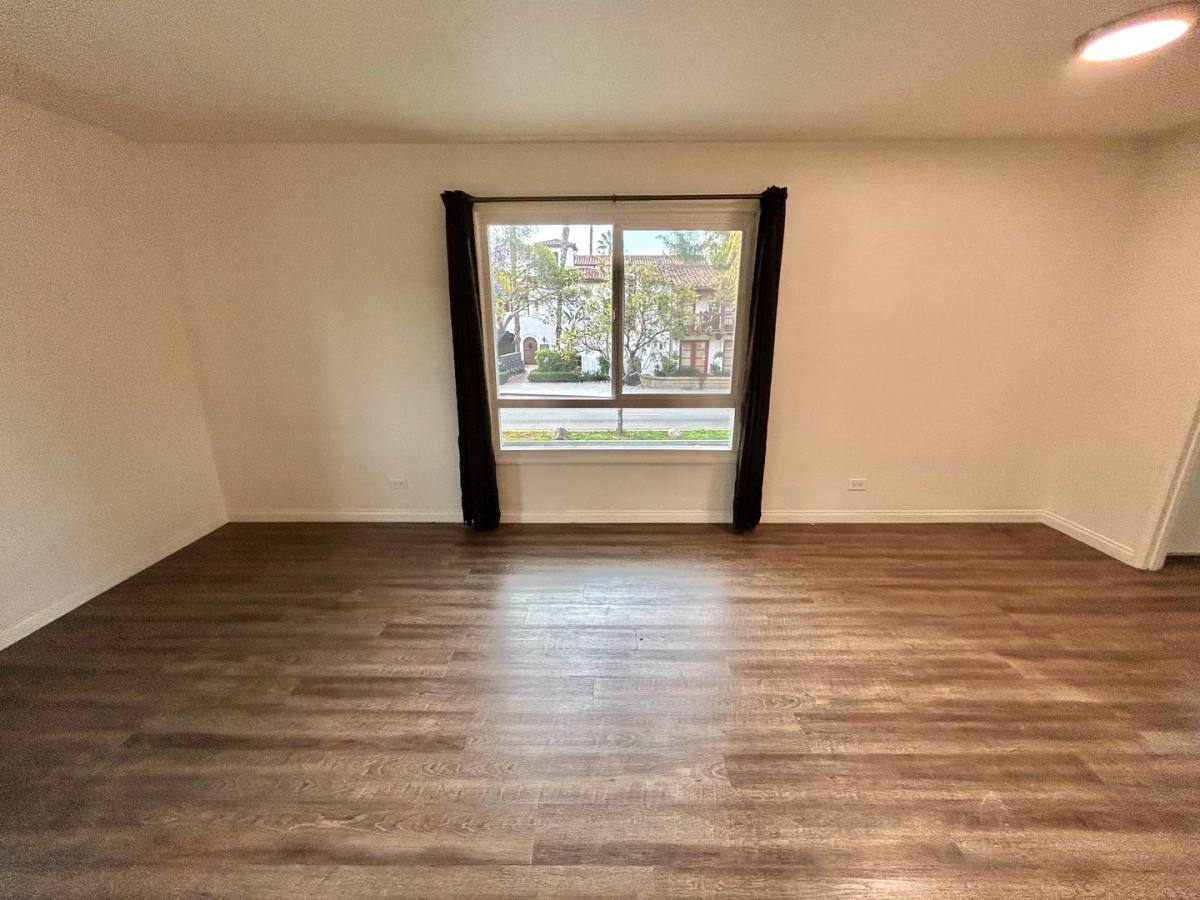 Apartment for rent at 318 W Carrillo St, Santa Barbara, CA 93101