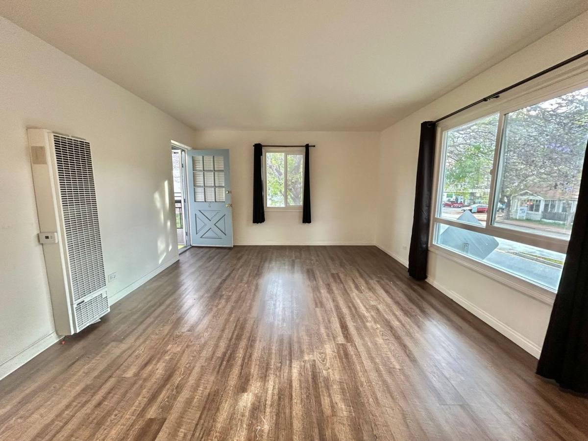 Apartment for rent at 318 W Carrillo St, Santa Barbara, CA 93101