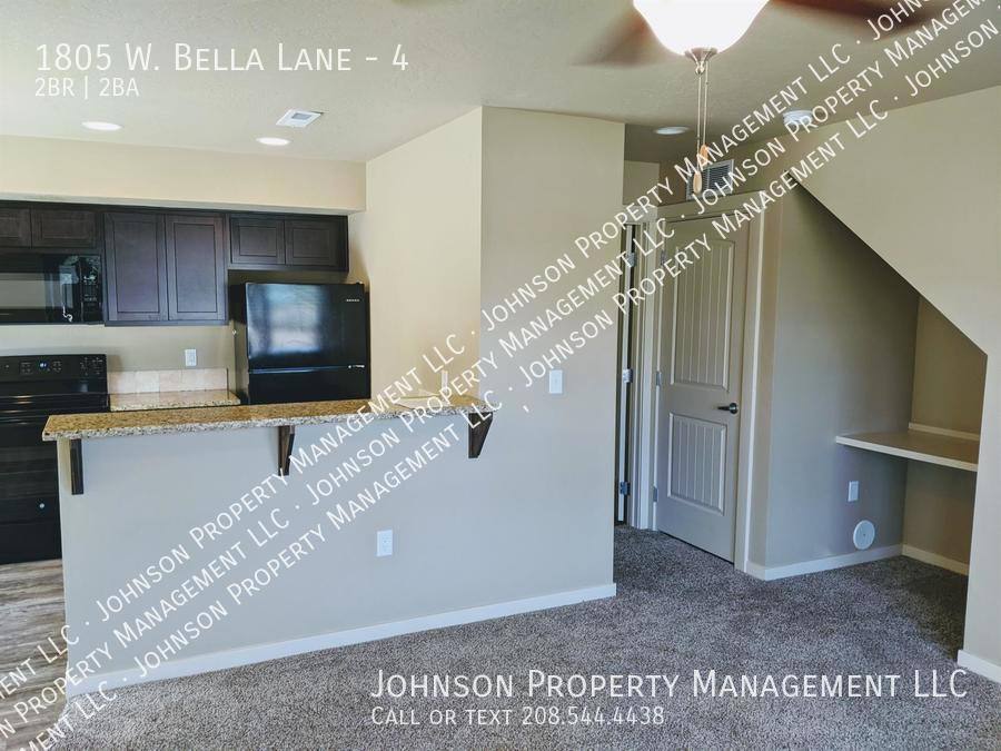 Townhouse for rent at 1805 W Bella Lane #4, Nampa, ID 83651