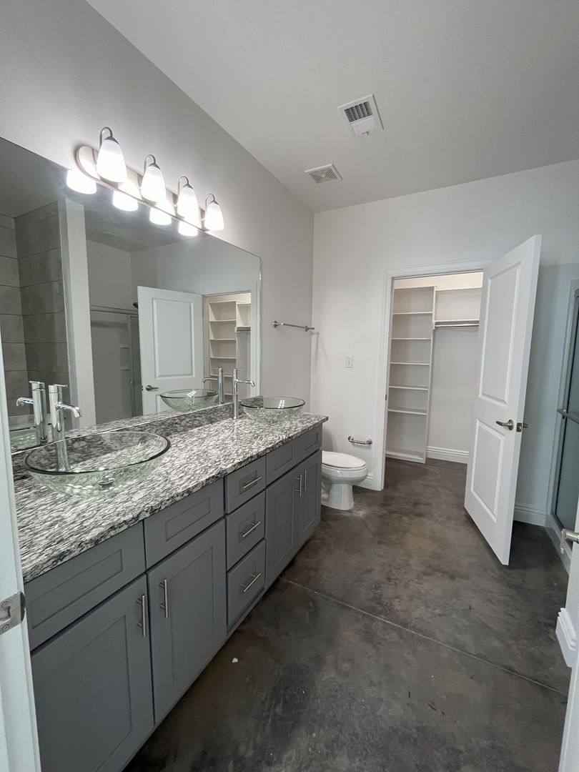 Townhouse for rent at 1 Ayla Dr, Little Rock, AR 72223