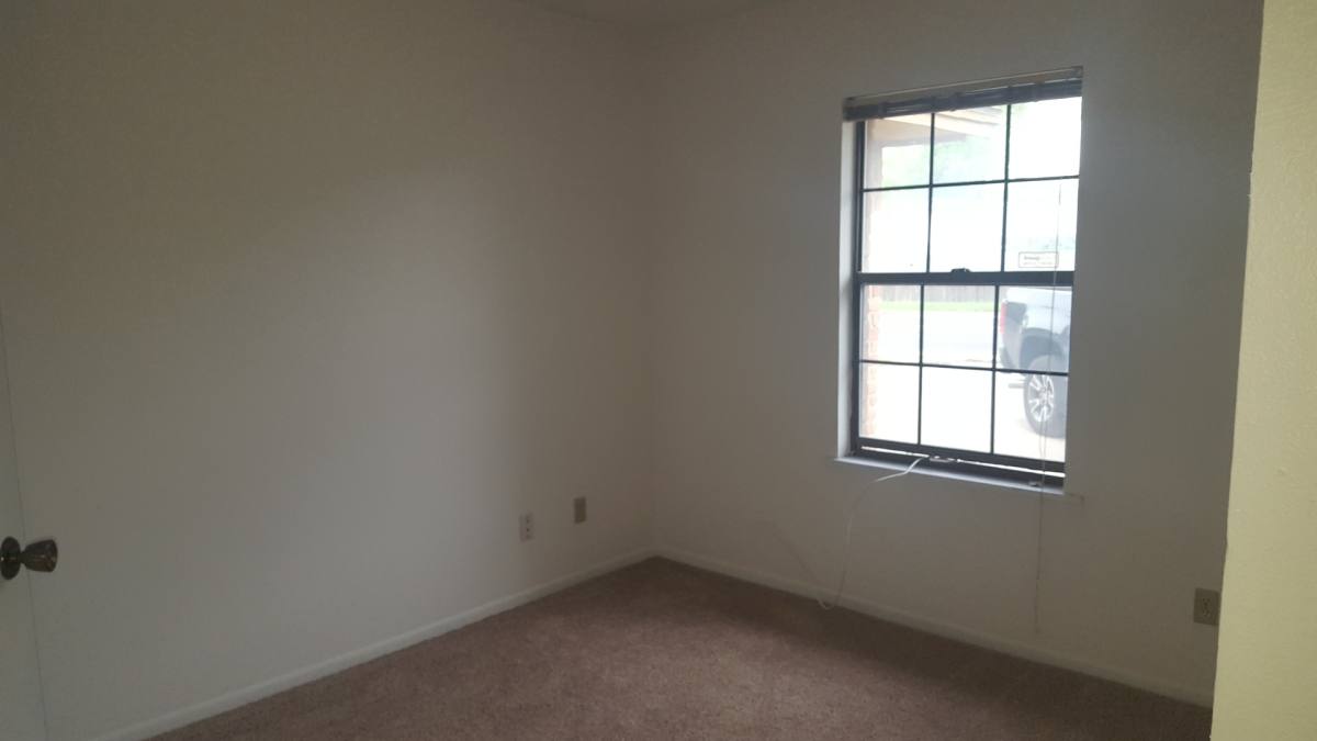 Townhouse for rent at 320 Station St, Converse, TX 78109