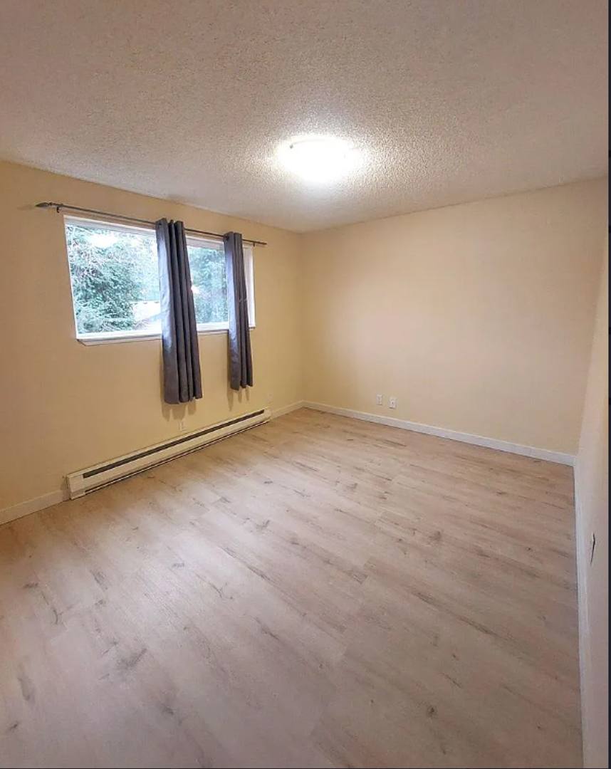 Apartment for rent at 2102 2106 Harris Ave, Bellingham, WA 98225