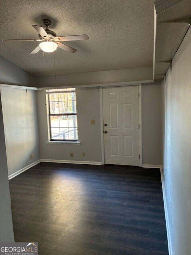 Apartment for rent at 421 W King Ave, Kingsland, GA 31548