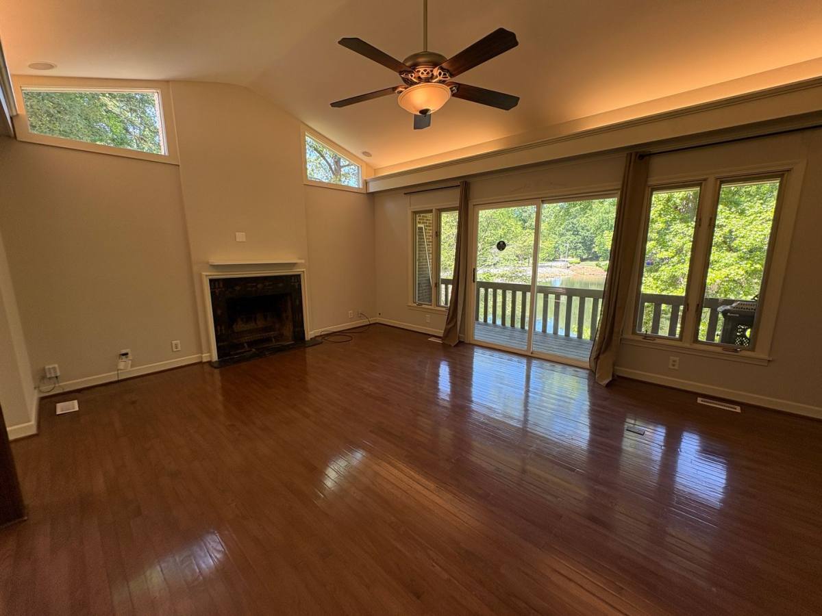 House for rent at 1 Dellwood Dr, Greenville, SC 29609