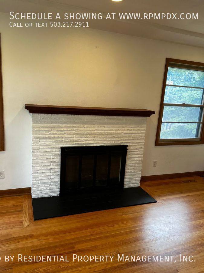 Townhouse for rent at 4434 SW Valona Way, Portland, OR 97219