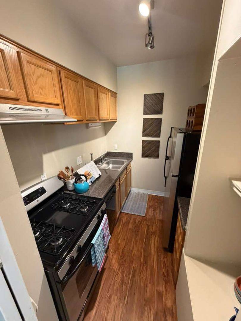 Townhouse for rent at 1460-1470 Presidential Dr, Columbus, OH 43212