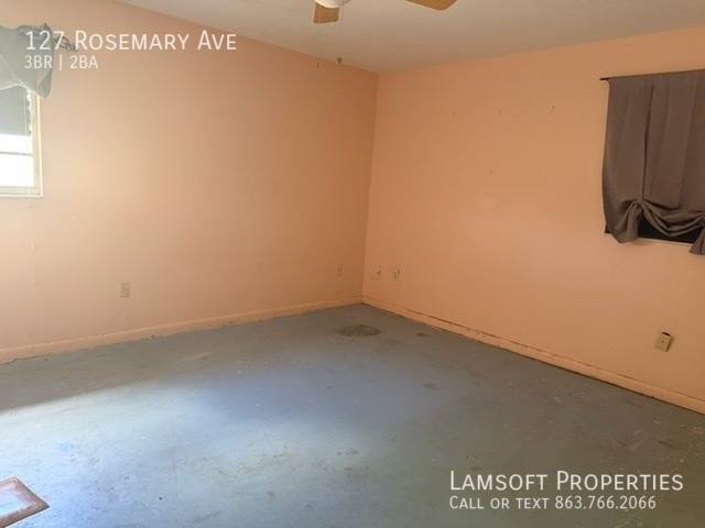 Apartment for rent at 127 Rosemary Ave, Sebring, FL 33875