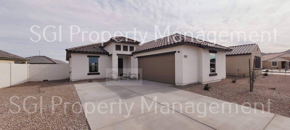 House for rent at 2025 E Velvet Place, Casa Grande, AZ 85122
