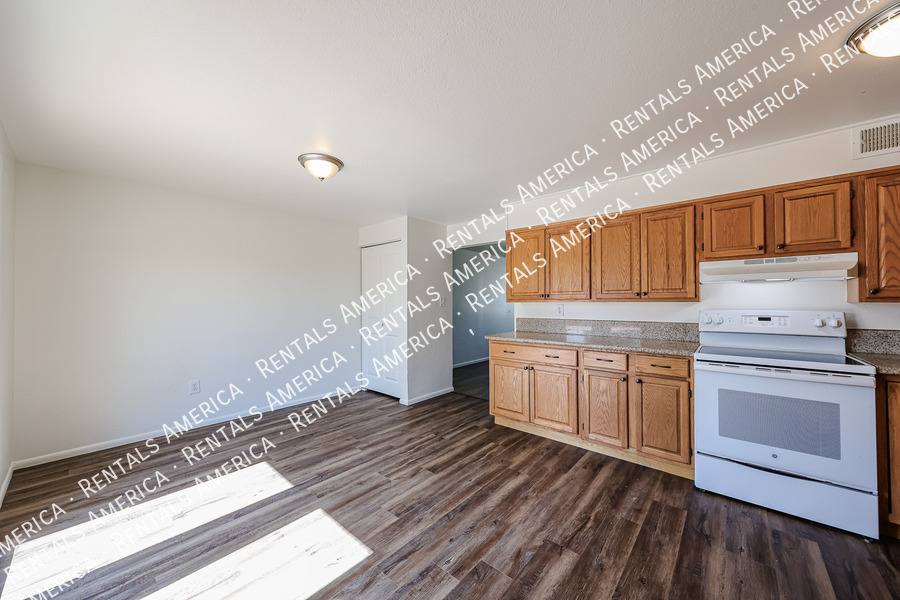House for rent at 14029 N 38th Place, Phoenix, AZ 85032