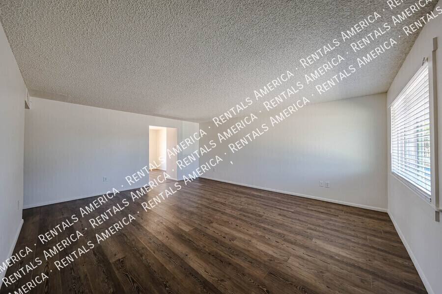 House for rent at 14029 N 38th Place, Phoenix, AZ 85032