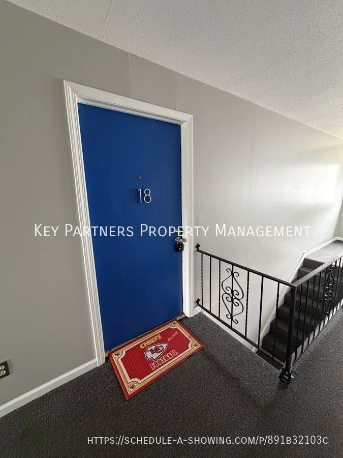 Apartment for rent at 8833 Glenwood Court #18, Overland Park, KS 66212