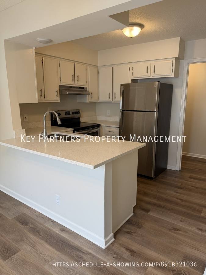 Apartment for rent at 8833 Glenwood Court #18, Overland Park, KS 66212