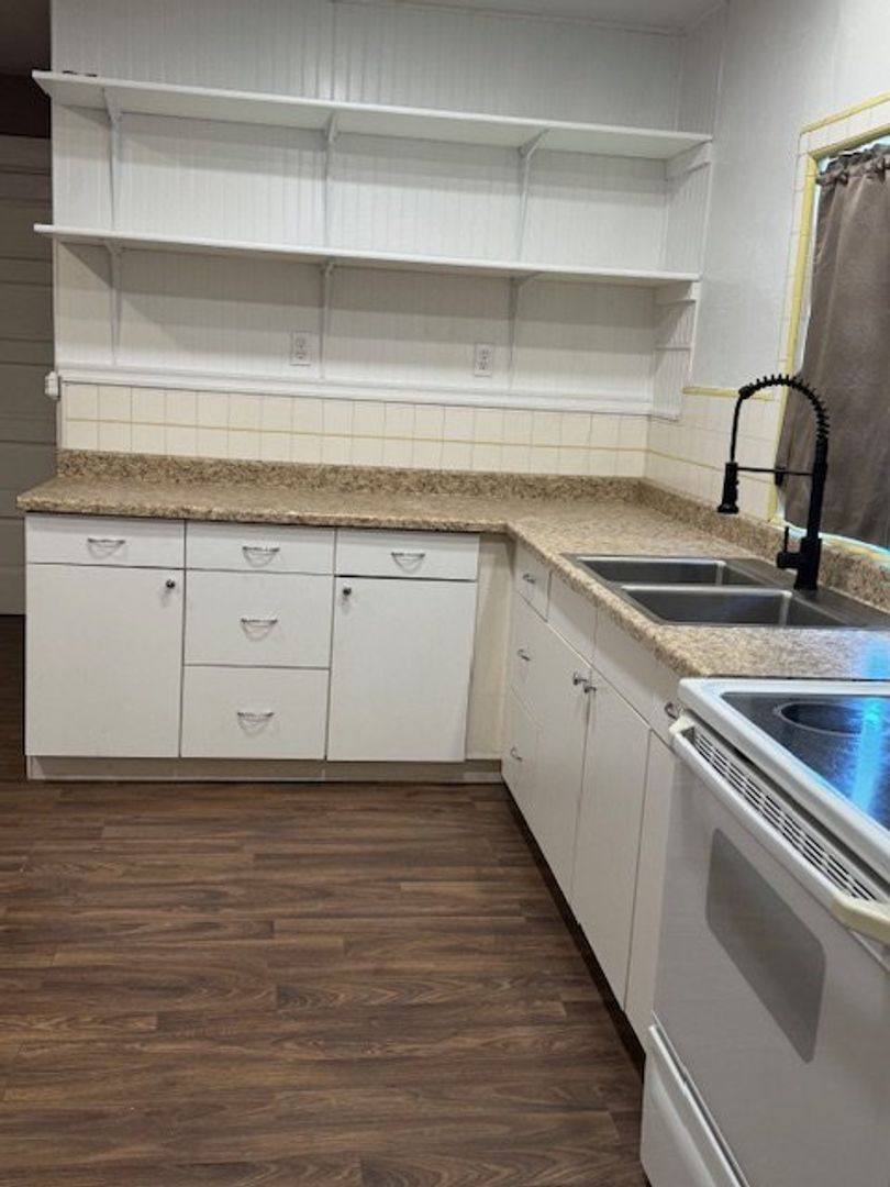 House for rent at 409 Washington Blvd, Roseville, CA 95678