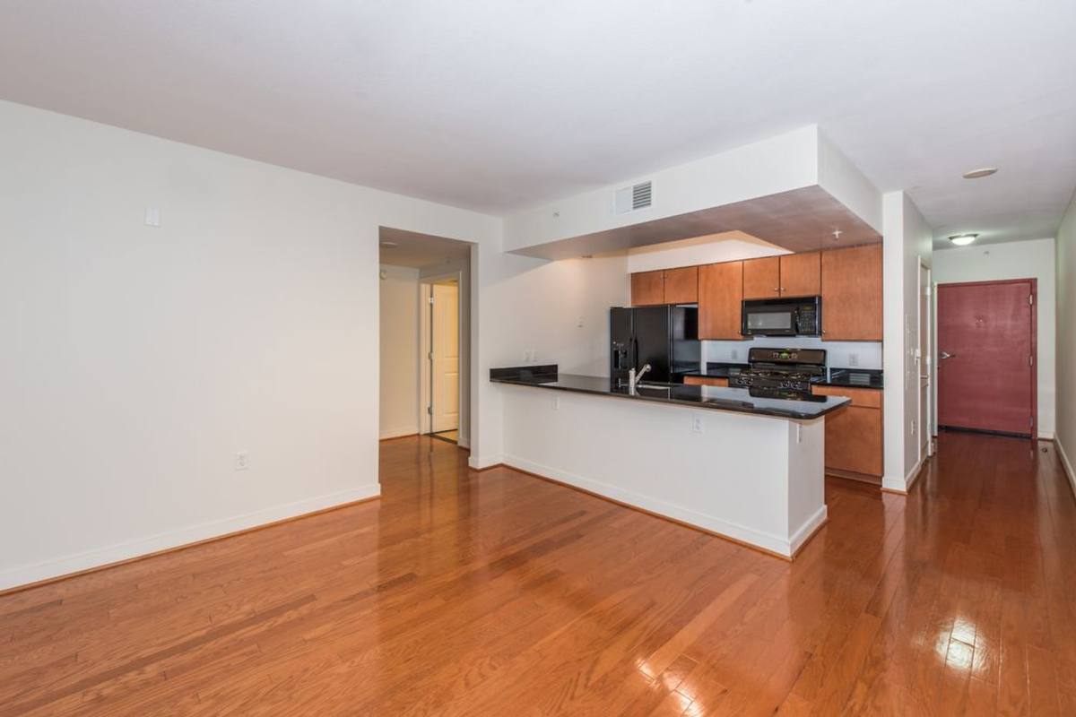 Condo for rent at 1117 10th St NW, Washington, DC 20001