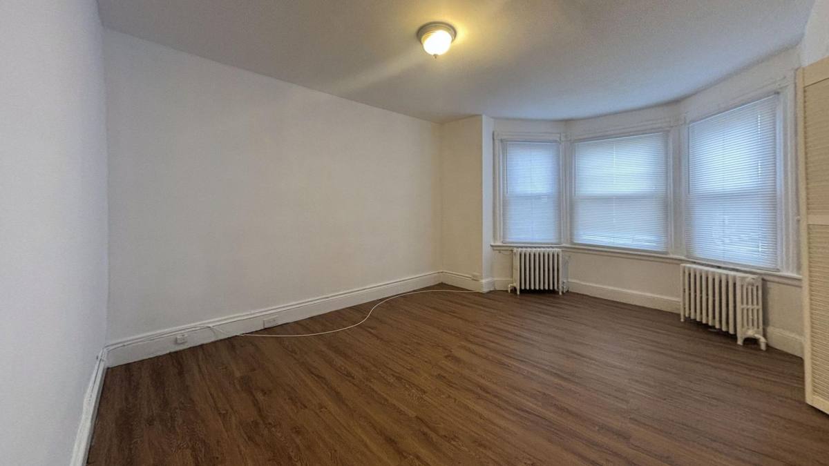 House for rent at 426 N Robinson St, Philadelphia, PA 19151