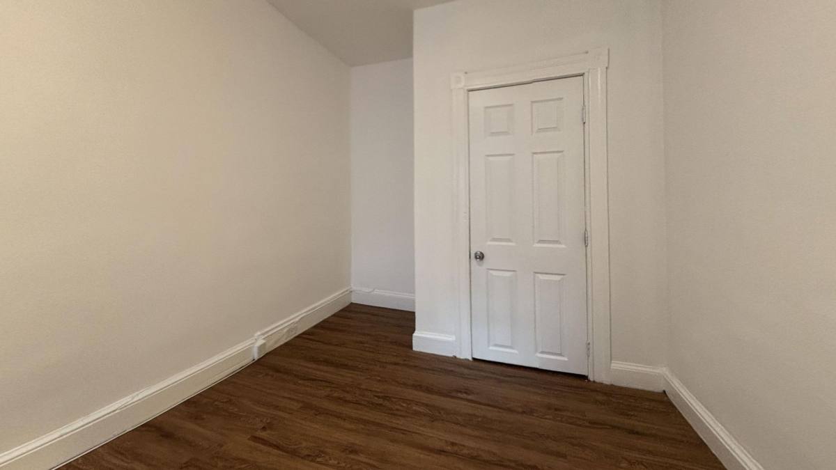 House for rent at 426 N Robinson St, Philadelphia, PA 19151