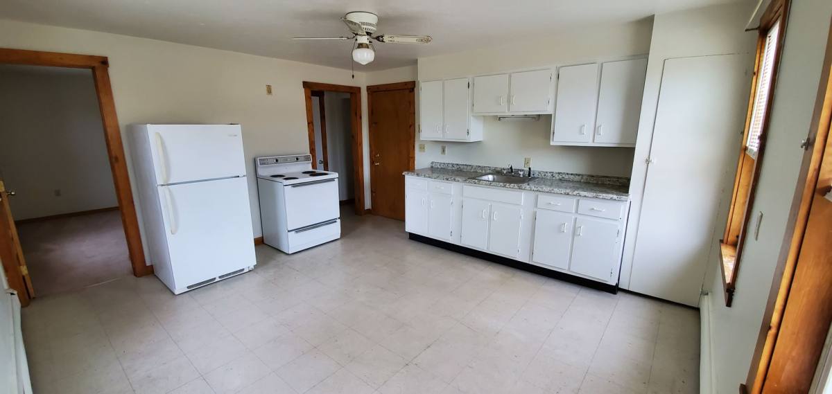 Apartment for rent at 145 Mendon St, Uxbridge, MA 01569
