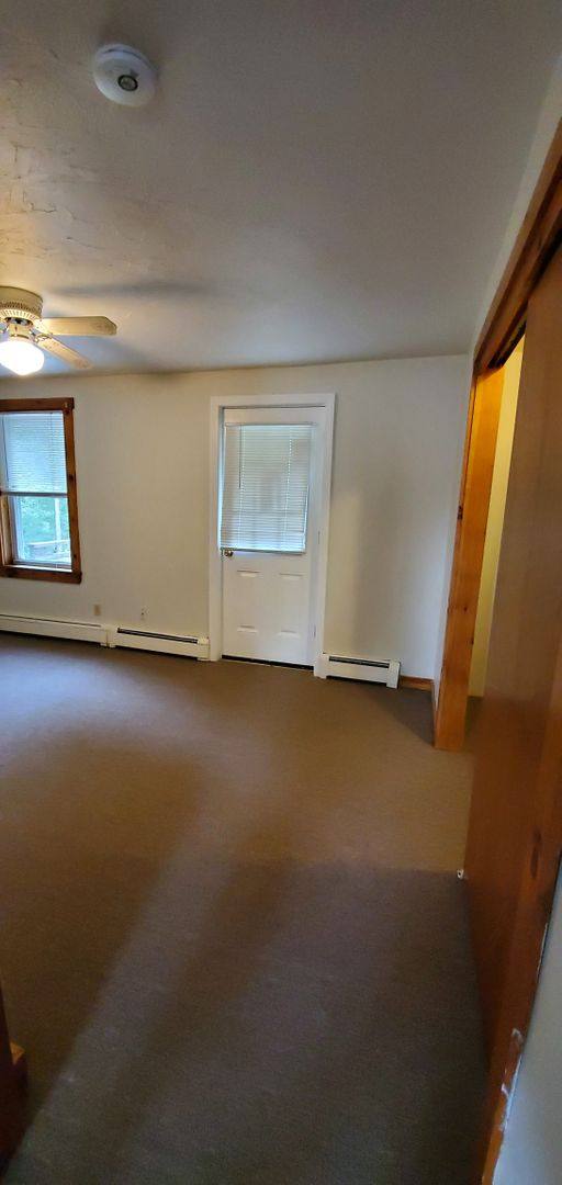 Apartment for rent at 145 Mendon St, Uxbridge, MA 01569