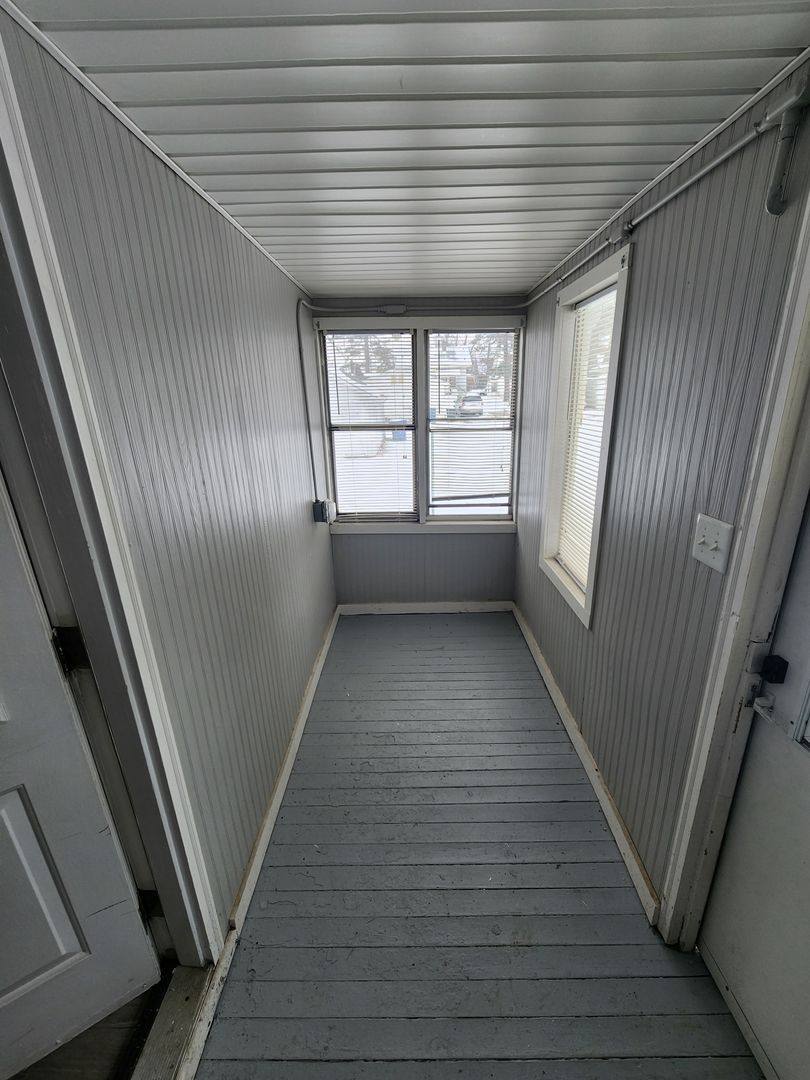 House for rent at 2809 Main St, Davenport, IA 52803