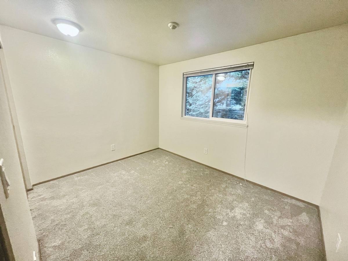 Apartment for rent at 5618 198th St SW, Lynnwood, WA 98036