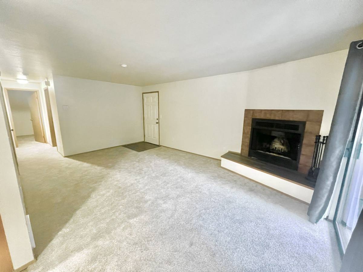 Apartment for rent at 5618 198th St SW, Lynnwood, WA 98036