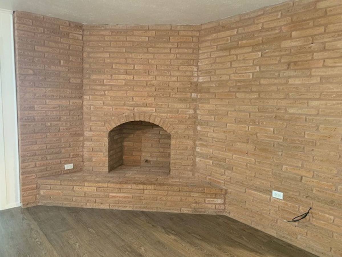 House for rent at 2820 Southgate Dr, Fort Worth, TX 76133