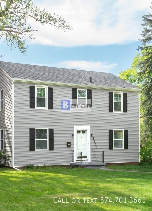 House for rent at 2505 S Twyckenham Dr, South Bend, IN 46614