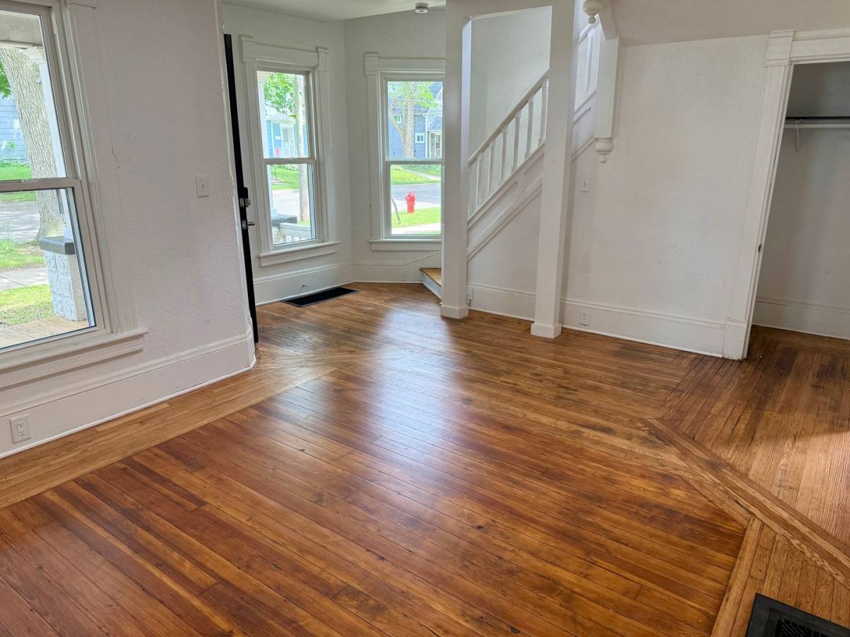 House for rent at 612 Third St, Jackson, MI 49203