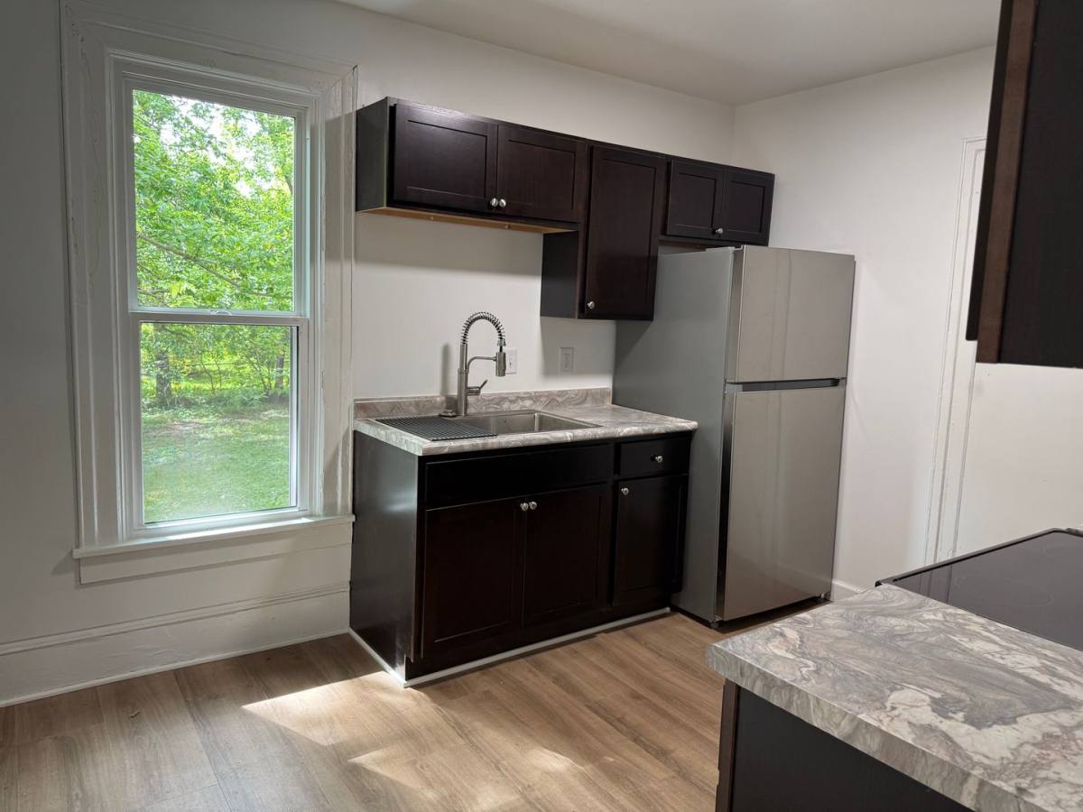 House for rent at 612 Third St, Jackson, MI 49203
