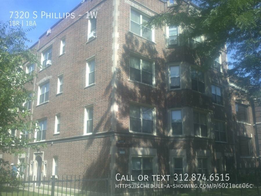 Apartment for rent at 7320 S Phillips #1W, Chicago, IL 60649