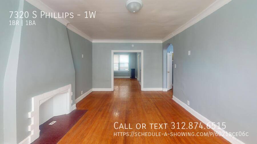 Apartment for rent at 7320 S Phillips #1W, Chicago, IL 60649