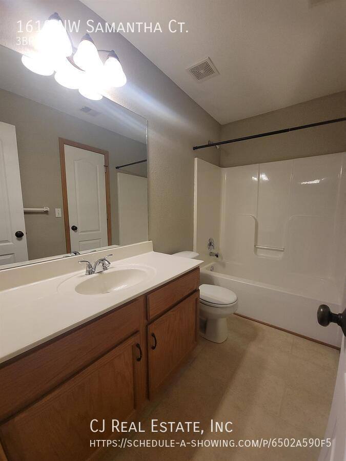Townhouse for rent at 1619 NW Samantha Court, Blue Springs, MO 64015