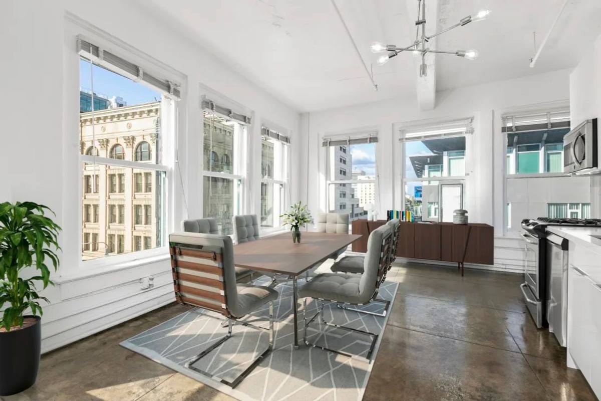 Apartment for rent at 400 S Main St #304, Los Angeles, CA 90013