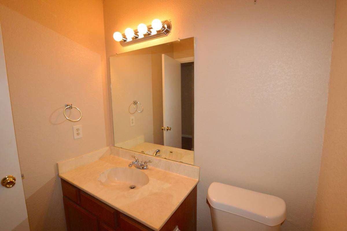 Apartment for rent at 2607 Alcott Lane A B, Austin, TX 78748