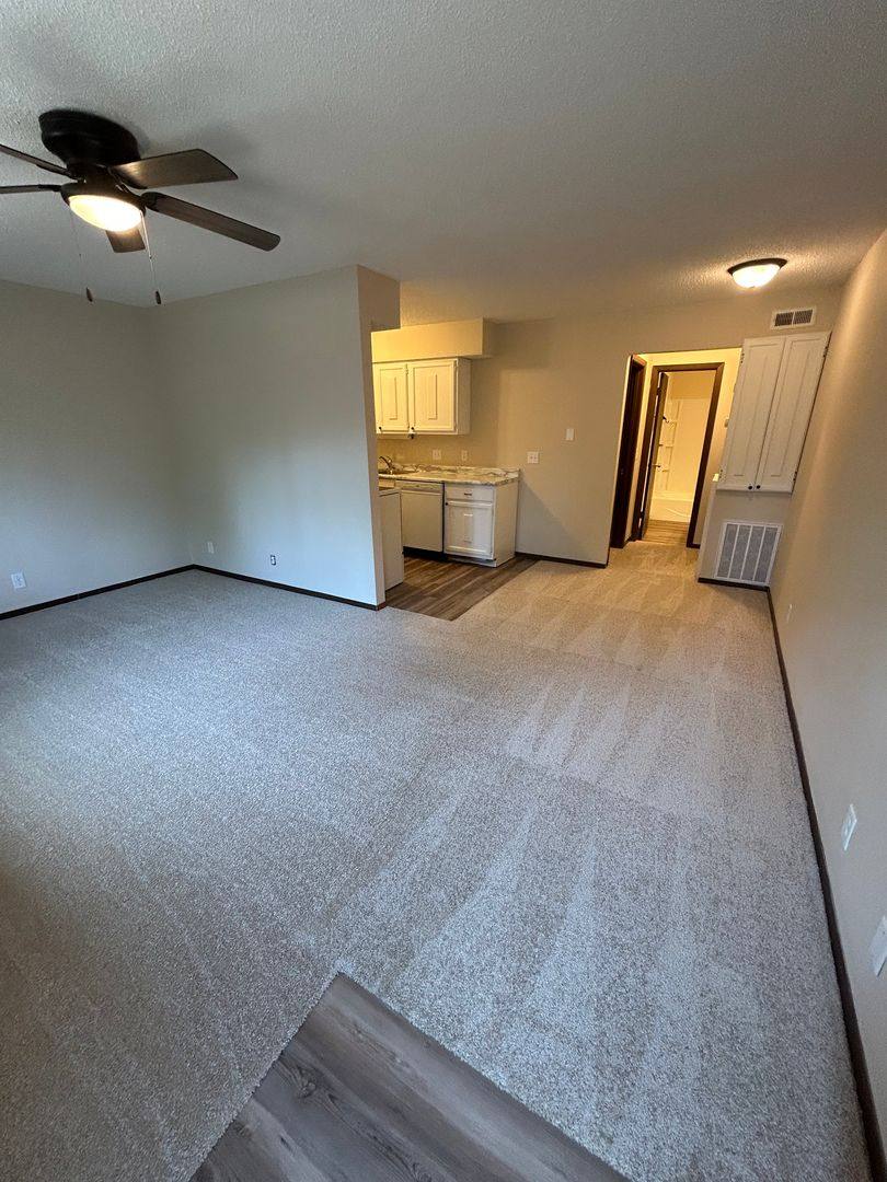 Apartment for rent at 5120 Leighton Ave, Lincoln, NE 68504