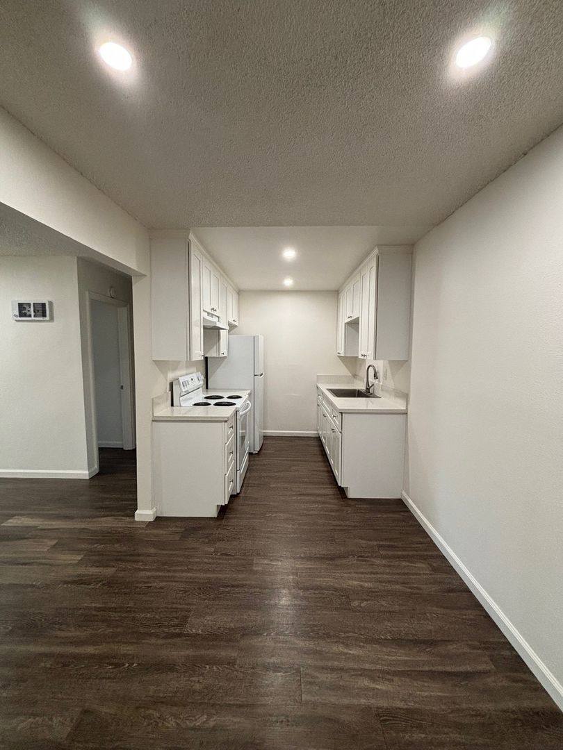 Apartment for rent at 667 F St, Chula Vista, CA 91910