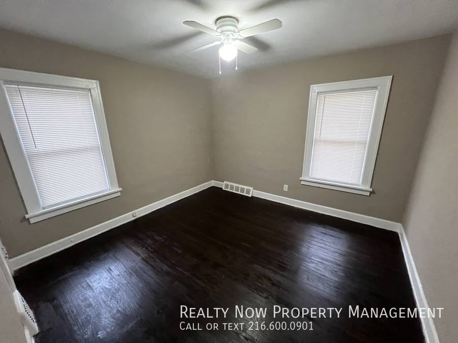 Apartment for rent at 872 Helmsdale Rd #2, Cleveland, OH 44112