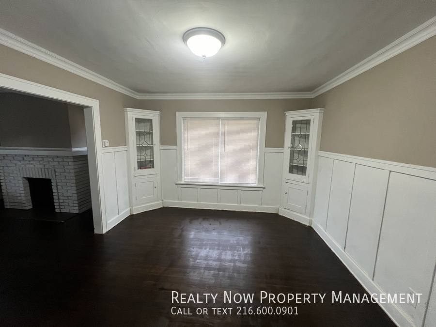 Apartment for rent at 872 Helmsdale Rd #2, Cleveland, OH 44112