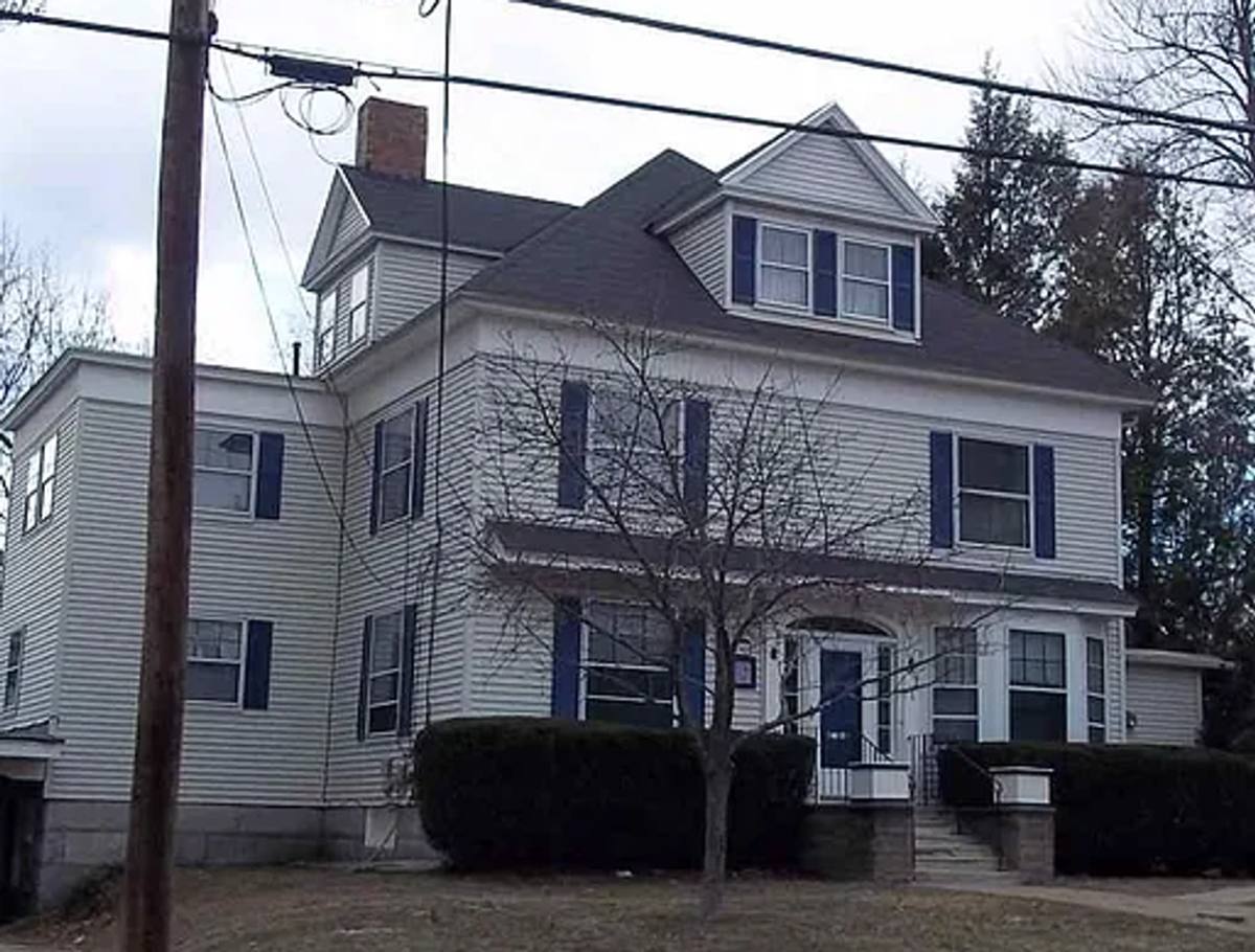 Apartment for rent at 1038 Union St, Manchester, NH 03104