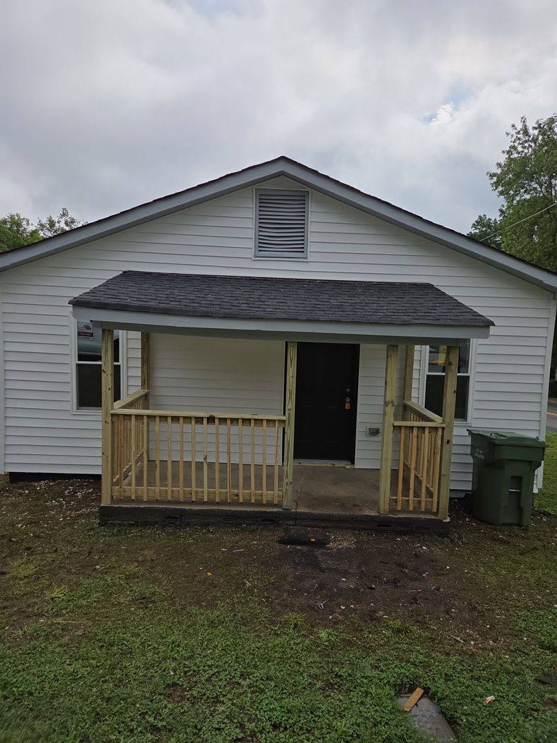 House for rent at 201 N Gregory St, Lancaster, SC 29720