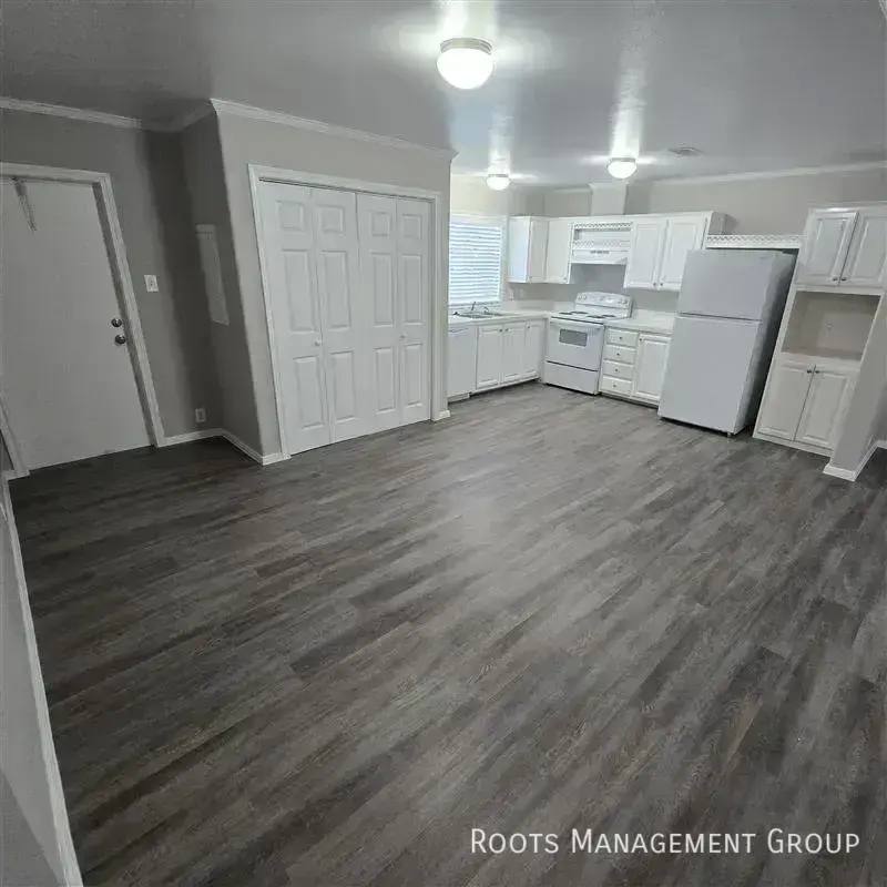 Apartment for rent at 15774 Clarke Springs Dr #15774C, Houston, TX 77053