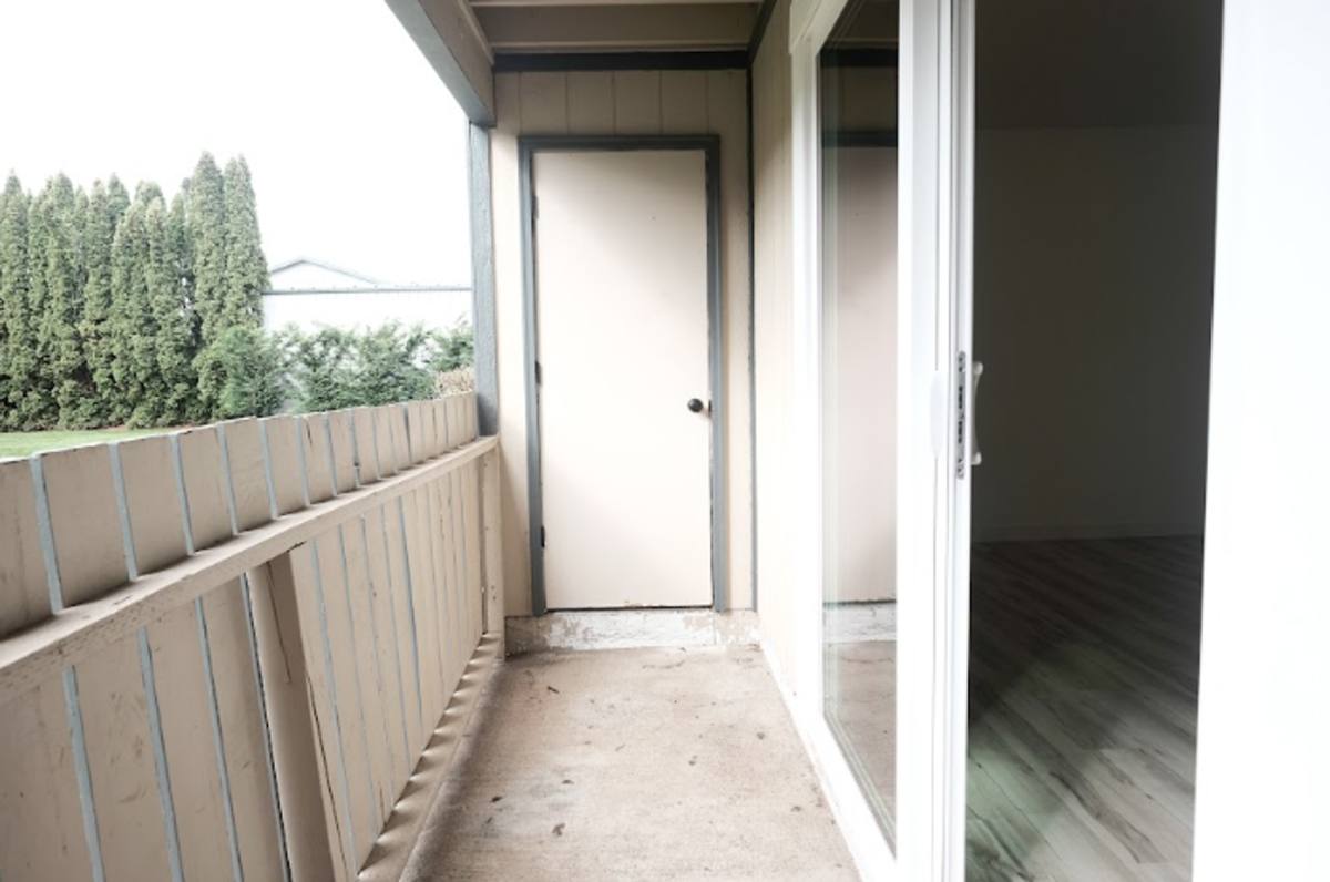 Apartment for rent at 1310 & 1320 45th Ave, Sweet Home, OR 97386