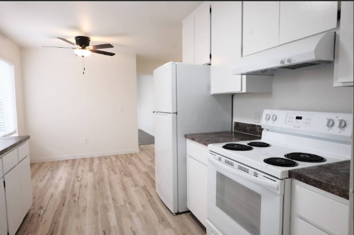 Apartment for rent at 1310 & 1320 45th Ave, Sweet Home, OR 97386