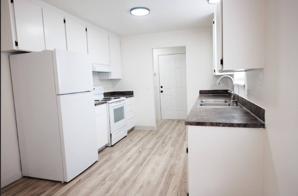 Apartment for rent at 1310 & 1320 45th Ave, Sweet Home, OR 97386