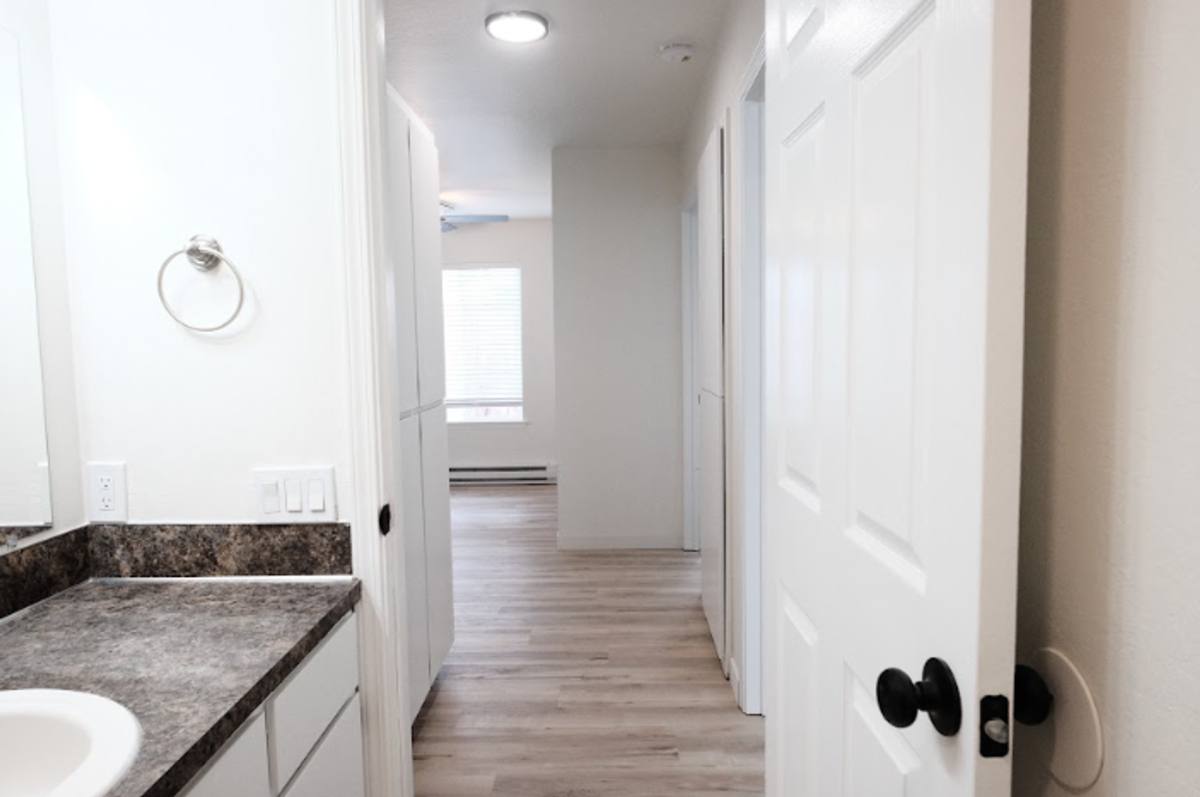 Apartment for rent at 1310 & 1320 45th Ave, Sweet Home, OR 97386