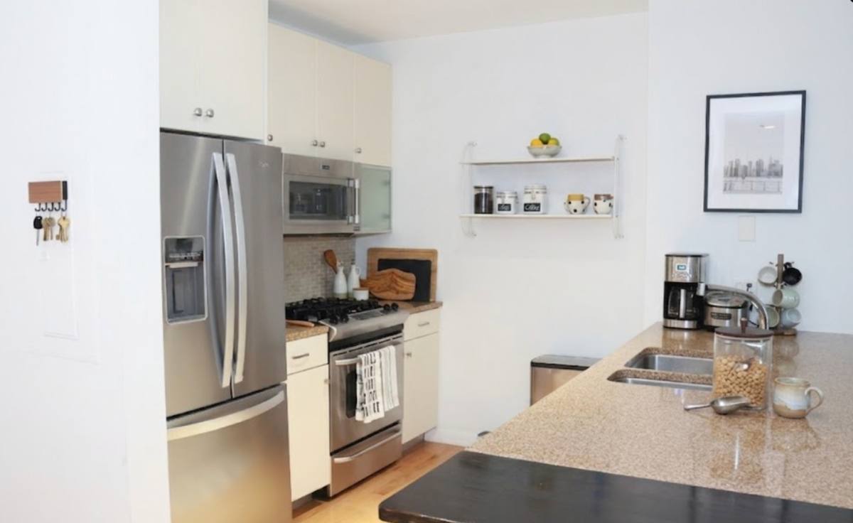 Apartment for rent at 48-21 5th St #2H, Long Island City, NY 11101