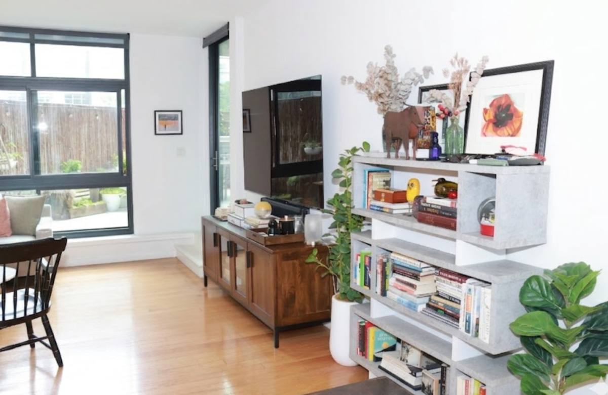 Apartment for rent at 48-21 5th St #2H, Long Island City, NY 11101